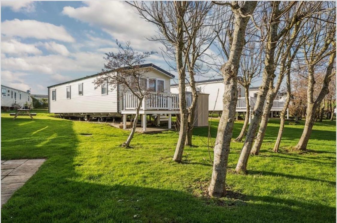 Emma'S Retreat 3-Bedroom Caravan Sleeps 6 At Durdle Door Nr Wareham Dorset Экстерьер фото